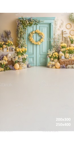 Tło fotograficzne „Wiosenna pastelowa aranżacja z miętowymi drzwiami i żółtymi tulipanami” | E682